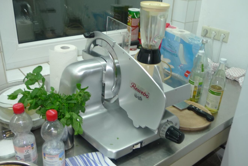 elektr. Brotschneidmaschine